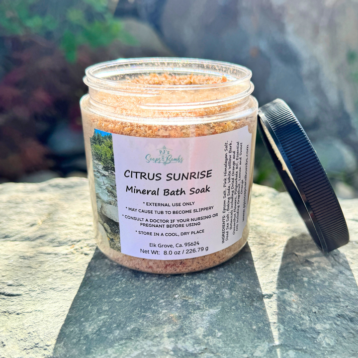 CITRUS SUNRISE Mineral Bath Soak, Bright & Uplifting Soak for a Radiant Spa Escape 8 oz