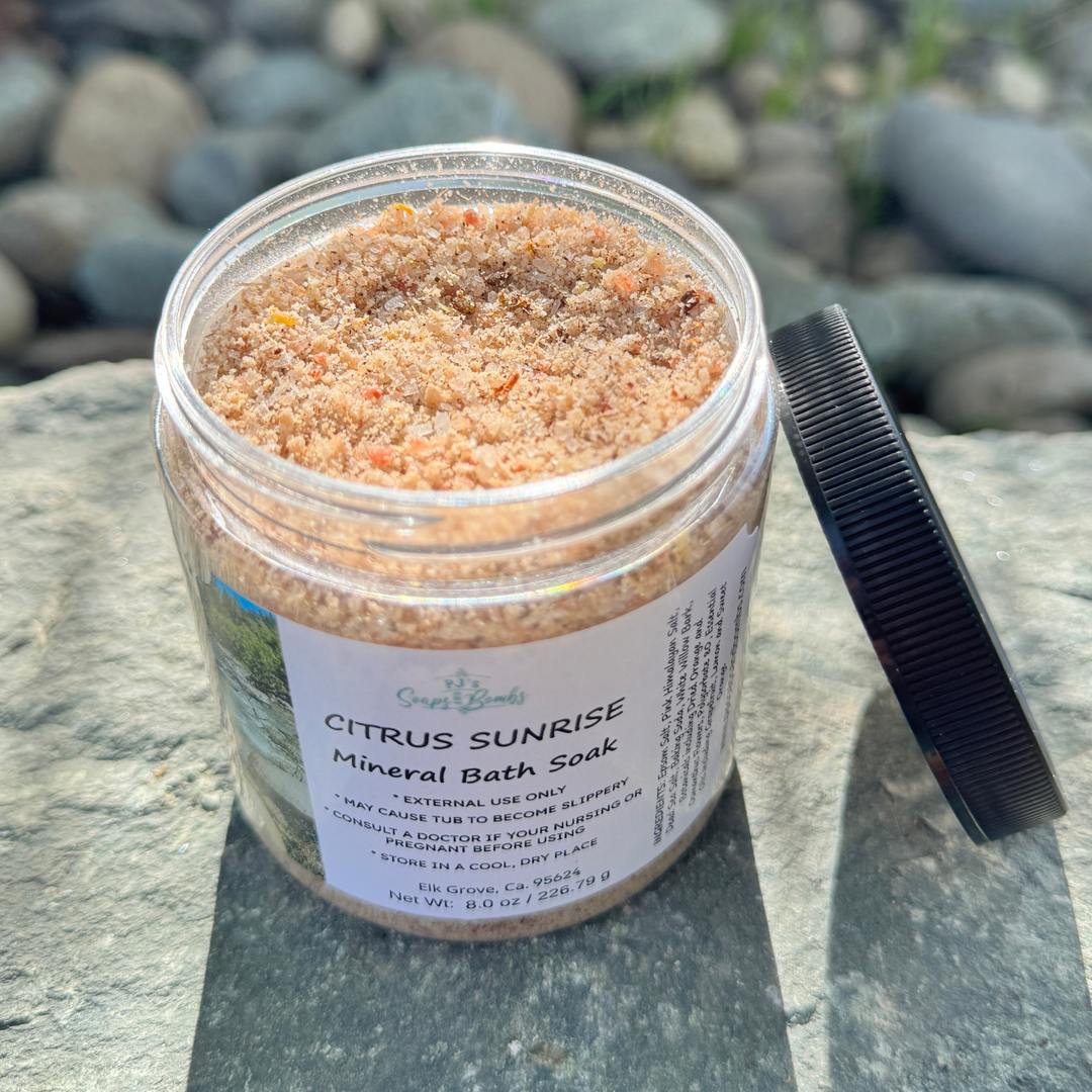 CITRUS SUNRISE Mineral Bath Soak, Bright & Uplifting Soak for a Radiant Spa Escape 8 oz