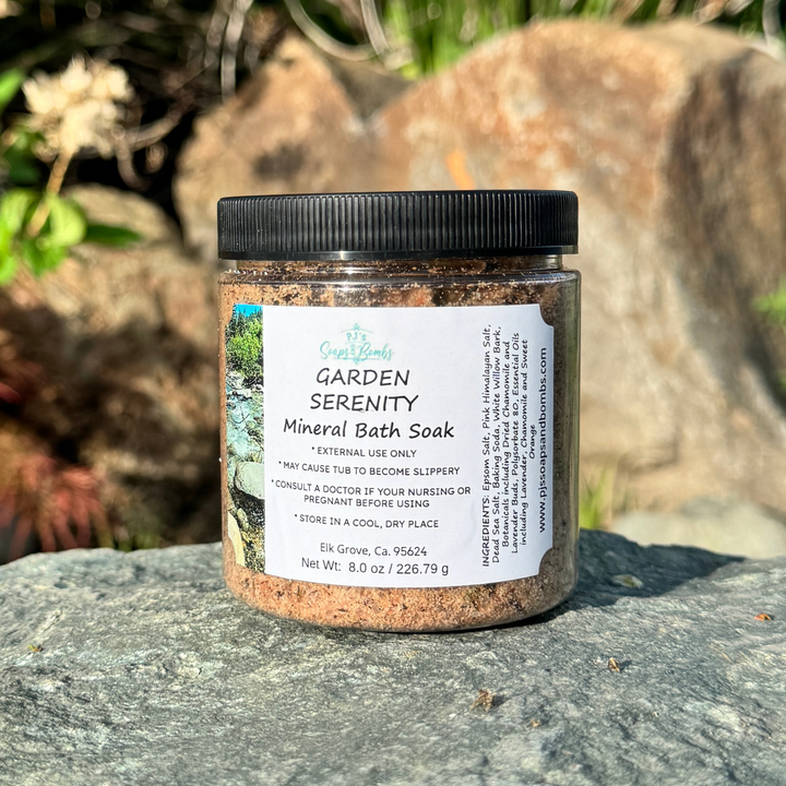 GARDEN SERENITY Mineral Bath Soak, Calming & Restorative Soak for a Peaceful Spa Escape 8 oz