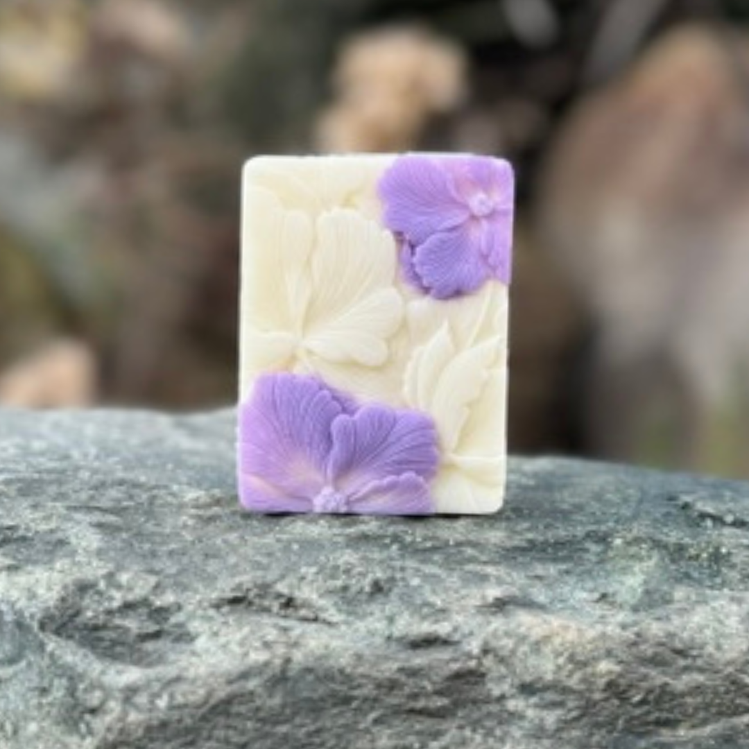 GARDEN SERENITY Lavender, Chamomile, Sweet Orange Scented Goatmilk and Argan Soap