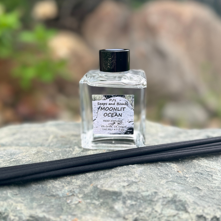 MOONLIT OCEAN Reed Diffuser, Deep and Alluring Home Fragrance, 4.7 oz