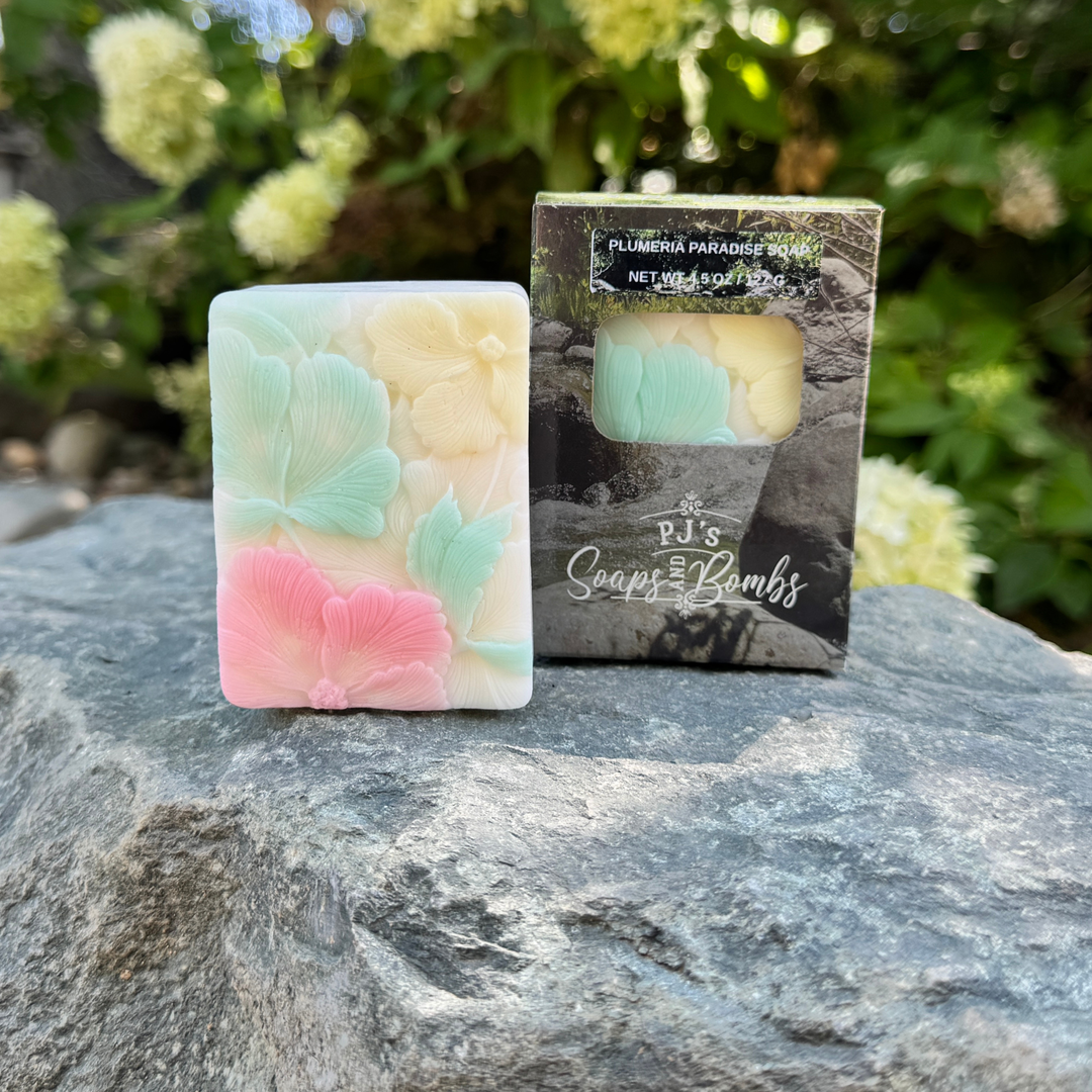 PLUMERIA PARADISE Artisan Soap - Tropical Floral Scent, Goat Milk and Shea Butter Soap
