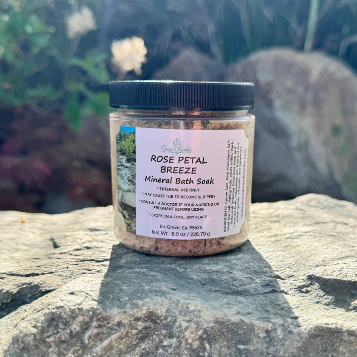 ROSE PETAL BREEZE Mineral Bath Soak  Calming & Refreshing Soak for a Peaceful Spa Escape 8 oz