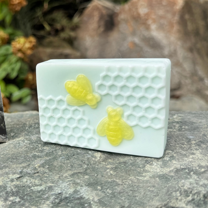 PJ's Woodland Retreat Goat Milk & Shea Butter Soap – Woodsy Citrus Escape