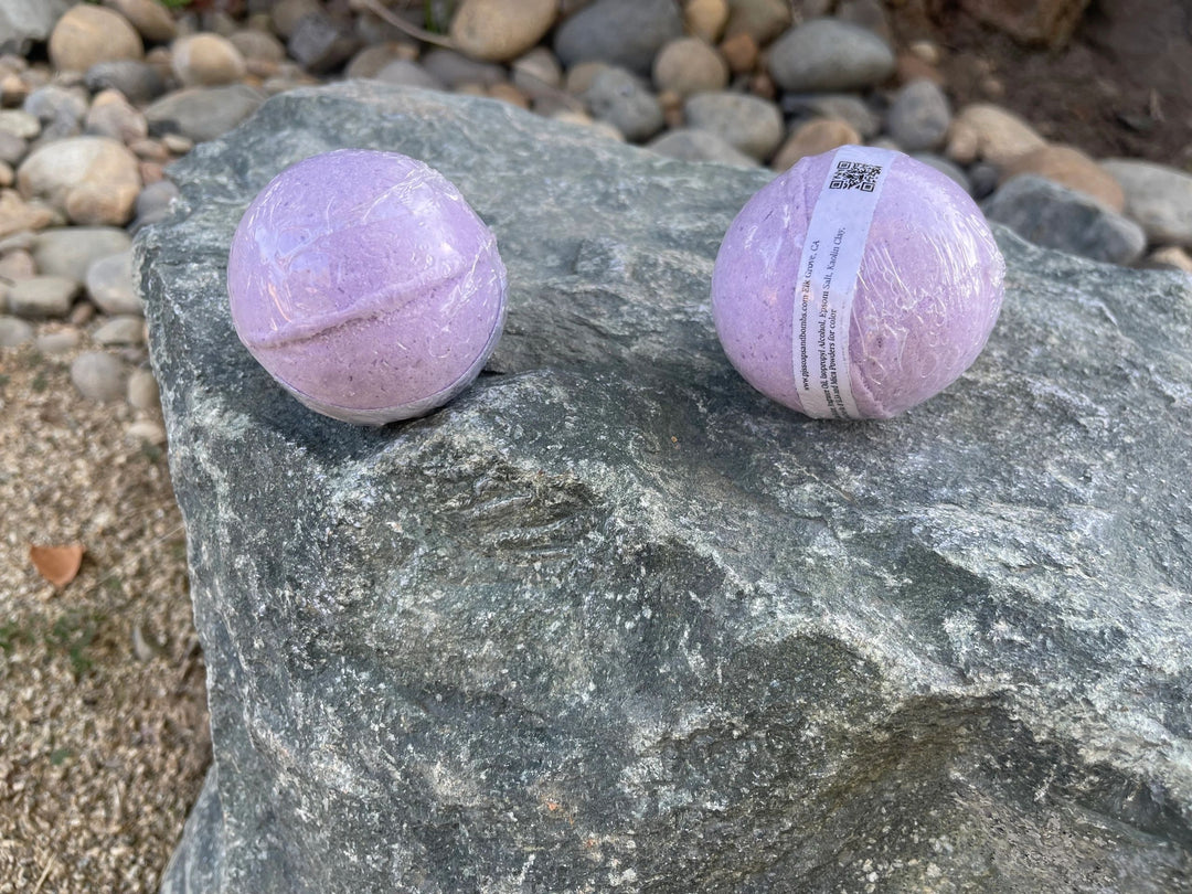 Fields of Lavender Bath Bombs