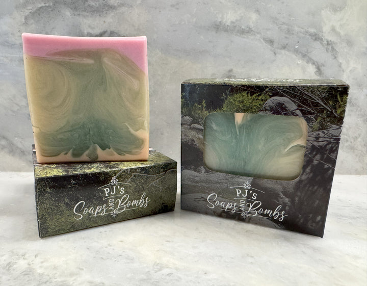Time to Unwind Soap, Black Pepper and Juniper Berry Scent, Aromatherapy, Creamy and Rich Lather